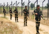 BSF Thwarts Daring Infiltration Bid by 50 Militants during Pakistani Shelling in Samba